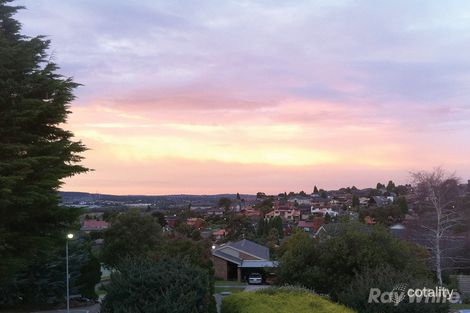 Property photo of 9 Erskine Crescent Wheelers Hill VIC 3150