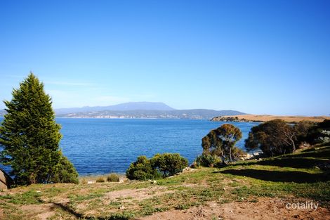 102 Spitfarm Rd, Opossum Bay, TAS 7023