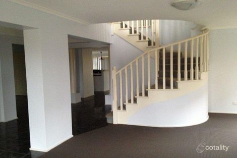Property photo of 11 Granton Avenue Endeavour Hills VIC 3802