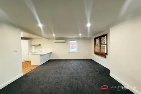 Property photo of 131 Bourke Street Mount Austin NSW 2650