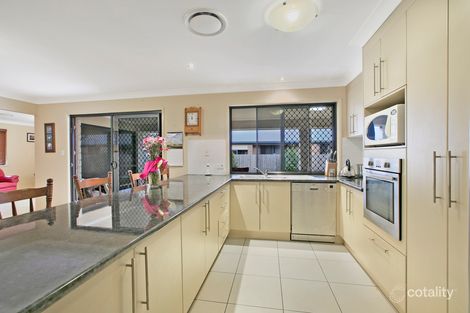 Property photo of 21 Honeygem Place Birkdale QLD 4159