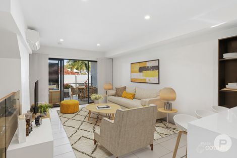 Property photo of 2/8 Dalziel Street Nundah QLD 4012