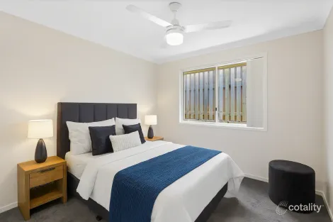 Property photo of 8 Price Court Pimpama QLD 4209
