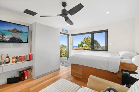 Property photo of 41 Wheeler Parade Dee Why NSW 2099