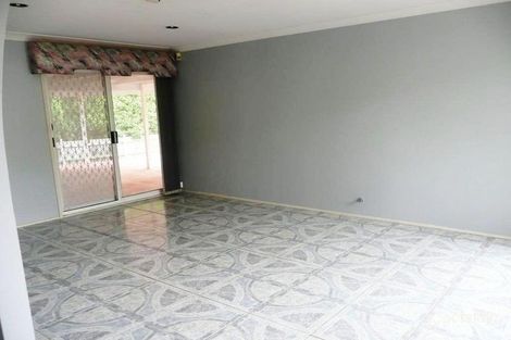 Property photo of 3A Chapel Circuit Prospect NSW 2148