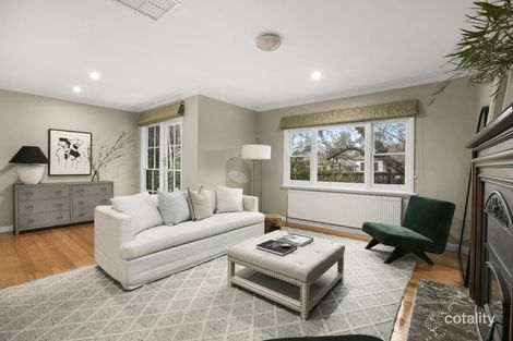 Property photo of 41 Strathallan Road Macleod VIC 3085