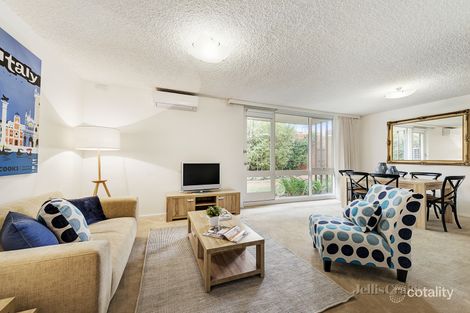 Property photo of 2/37 Aintree Road Glen Iris VIC 3146