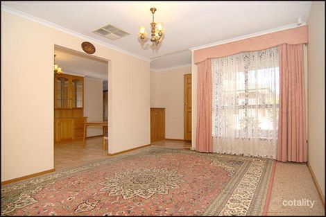 Property photo of 1 Gumtree Drive Hope Valley SA 5090