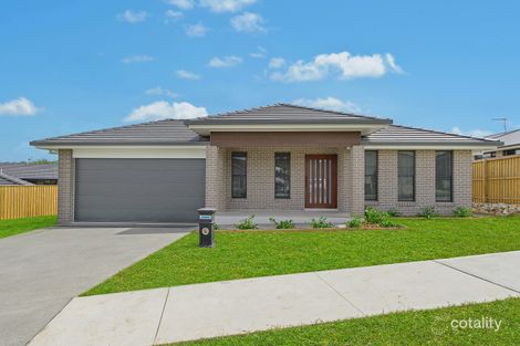 Property photo of 18 Pountney Avenue Thrumster NSW 2444