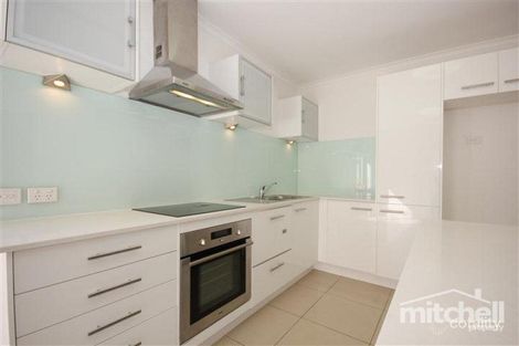 Property photo of 9/2 June Crescent Glen Iris VIC 3146