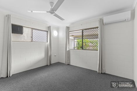 Property photo of 1/2-8 Winkworth Street Bungalow QLD 4870
