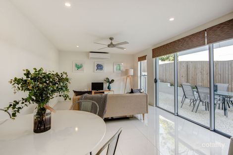 Property photo of 2/42 Latimer Street Holland Park QLD 4121