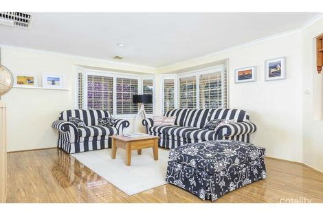 Property photo of 25 Walker Crescent Jerrabomberra NSW 2619