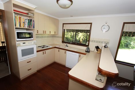 Property photo of 6 Balmoral Crescent Lake Albert NSW 2650
