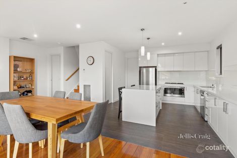 Property photo of 1/3 Station Street Burwood VIC 3125