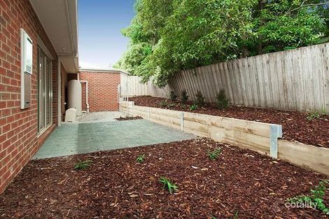Property photo of 2/84 Lusher Road Croydon VIC 3136