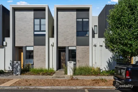 Property photo of 64 Buchanan Drive Woodforde SA 5072