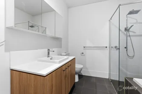 Property photo of 64 Buchanan Drive Woodforde SA 5072