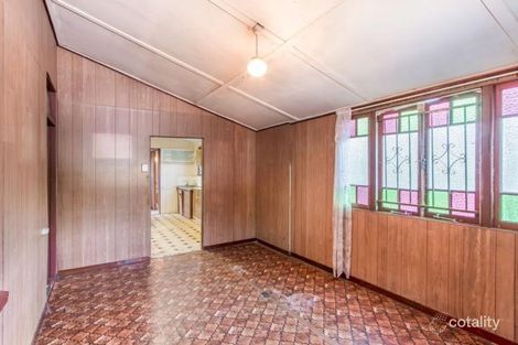 Property photo of 17 Bramble Terrace Red Hill QLD 4059