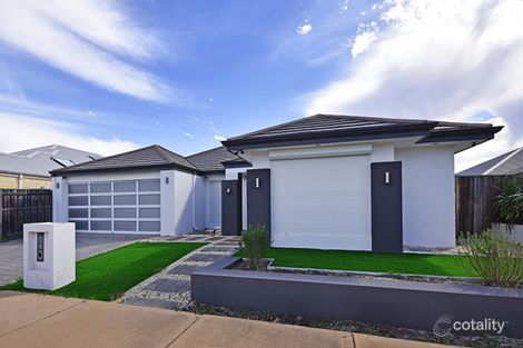Property photo of 21 Gippsland Way Ellenbrook WA 6069