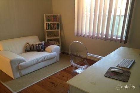 Property photo of 10 Swindon Place Chipping Norton NSW 2170