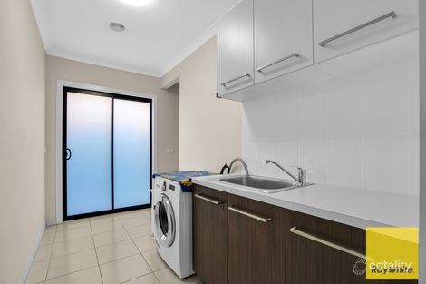Property photo of 7 Pride Grove Wyndham Vale VIC 3024