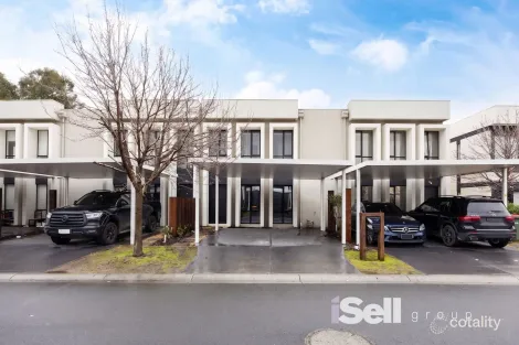 Property photo of 24 Amaryn Court Springvale VIC 3171