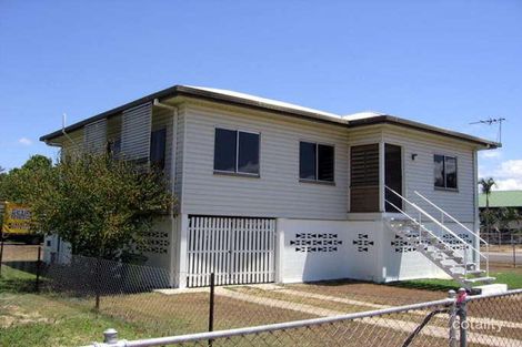 12 John St, West End, QLD 4810