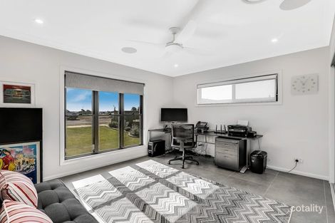 Property photo of 78 Webcke Crescent Kleinton QLD 4352
