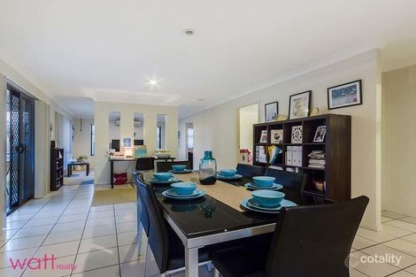 Property photo of 15 Middle Barten Court Bray Park QLD 4500