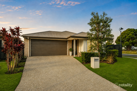 Property photo of 1 Heseltine Place Pallara QLD 4110