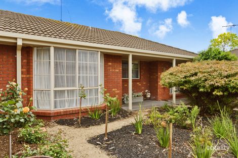 Property photo of 2/21 Lawton Avenue Geelong West VIC 3218