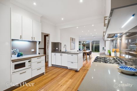 Property photo of 17 McLean Avenue Bentleigh VIC 3204