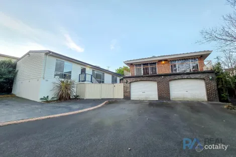 Property photo of 131-133 Brisbane Street Berwick VIC 3806