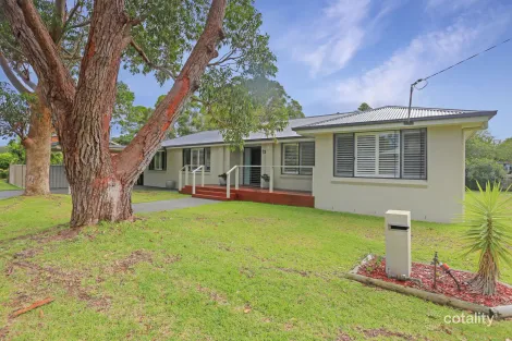 Property photo of 22 Albatross Avenue Hawks Nest NSW 2324