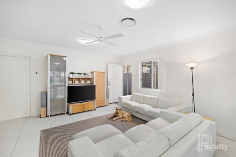 Property photo of 36/2 Photinia Crescent Mountain Creek QLD 4557