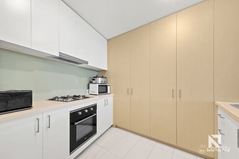 Property photo of 14/1 Woodward Way Caroline Springs VIC 3023