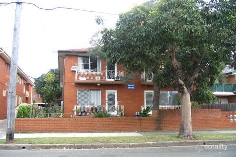 2/17 Gould St, Campsie, NSW 2194