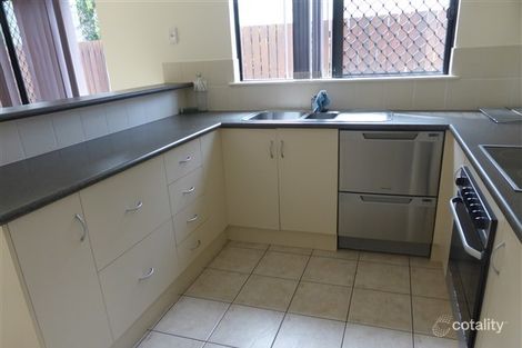 Property photo of 2/185-187 Kamerunga Road Freshwater QLD 4870