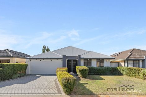 Property photo of 32 Goldfinch Bend Harrisdale WA 6112