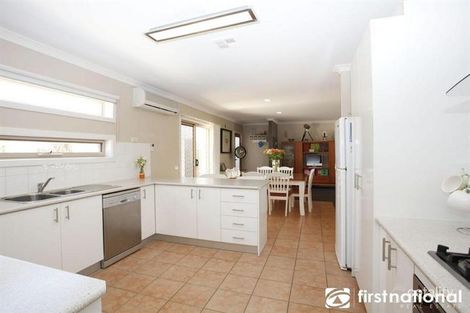 Property photo of 10/52-54 Shinners Avenue Berwick VIC 3806