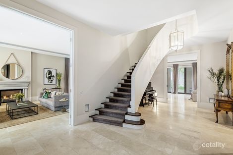 Property photo of 15 Sargood Street Toorak VIC 3142