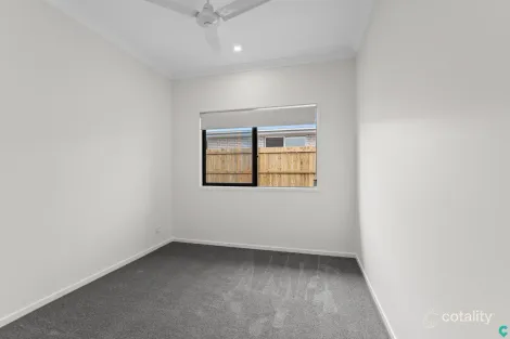 Property photo of 34 Darling Circuit Plainland QLD 4341