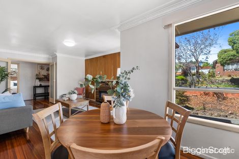 Property photo of 31 Range Road Burwood East VIC 3151