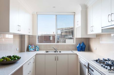 Property photo of 16/9 Bortfield Drive Chiswick NSW 2046