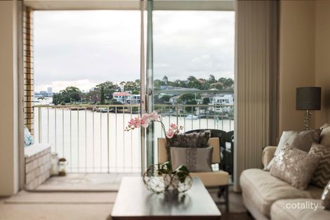 Property photo of 16/9 Bortfield Drive Chiswick NSW 2046
