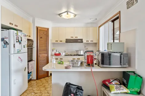 Property photo of 25 Kurung Drive Kings Park VIC 3021