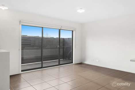 Property photo of 14/5 Thomas Carr Drive Tarneit VIC 3029