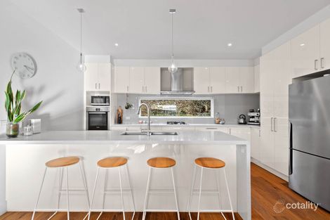 Property photo of 2/9 Venice Street Mornington VIC 3931