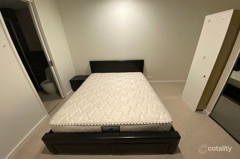 Property photo of 705/151 Berkeley Street Melbourne VIC 3000